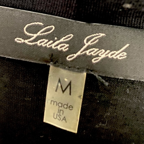 Light weigh, long sleeve, color block hooded sweater - Picture 3 of 5